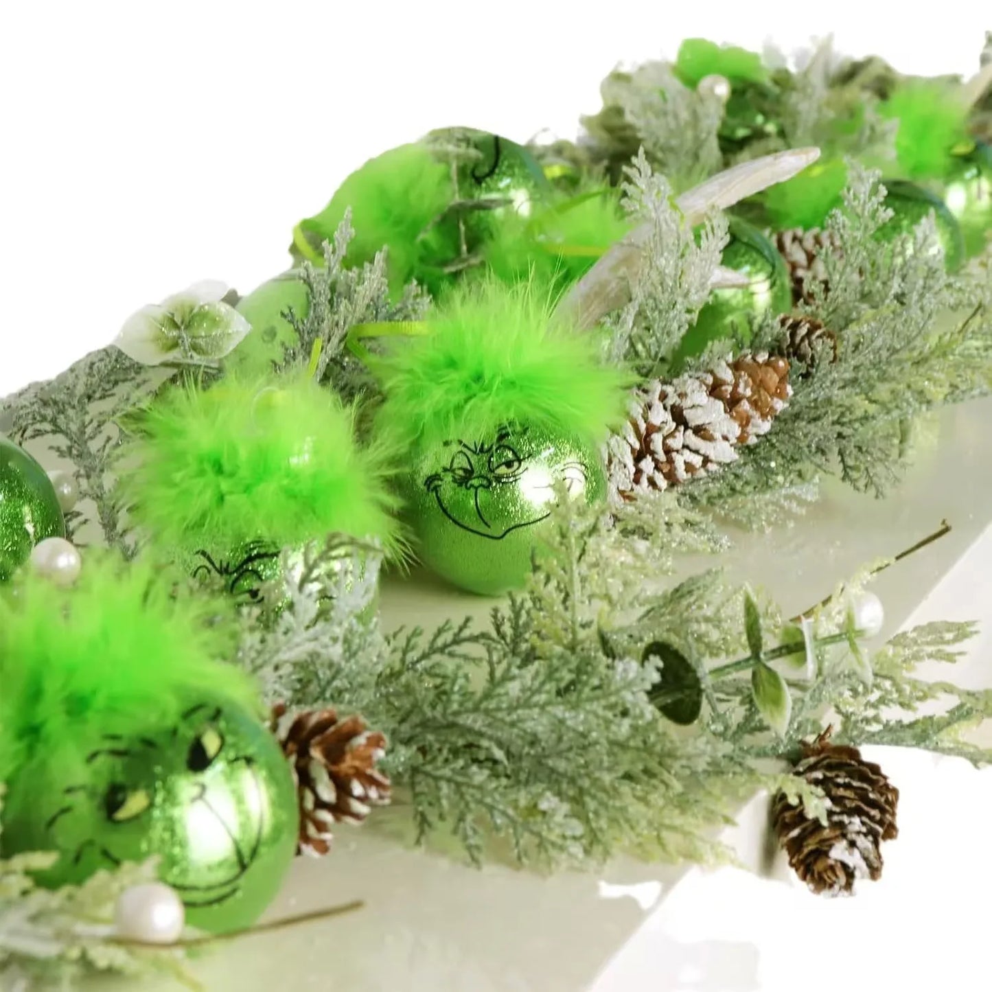 Grinch Plüsch-Weihnachtskugel-Set